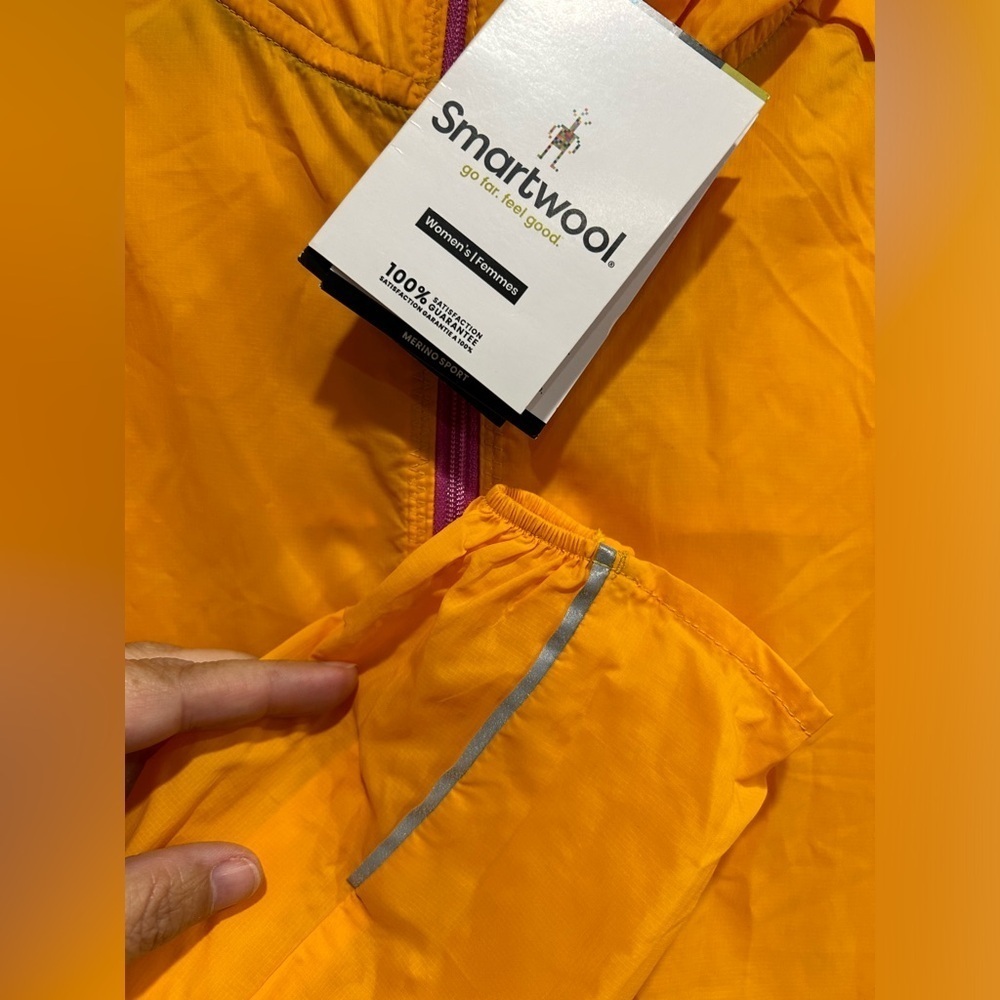 Smartwool Women's Medium Merino Sport Ultralite Hoodie Jacket Yellow Orange NWT - Picture 4 of 7